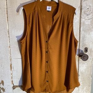 cabi Dotty Top - Size L - New, never worn, no tags.
